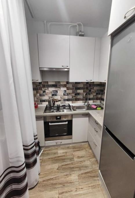 2 Bedroom Central Apartment Kisinyov Kültér fotó