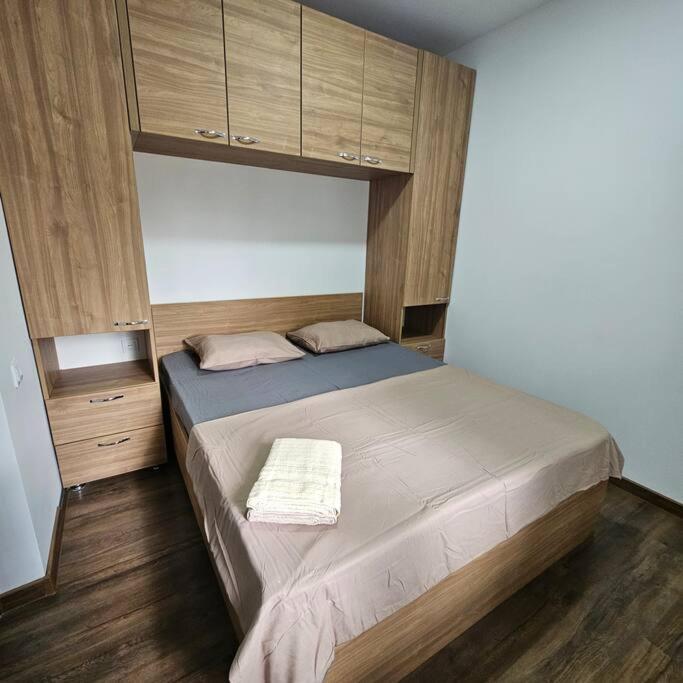 2 Bedroom Central Apartment Kisinyov Kültér fotó